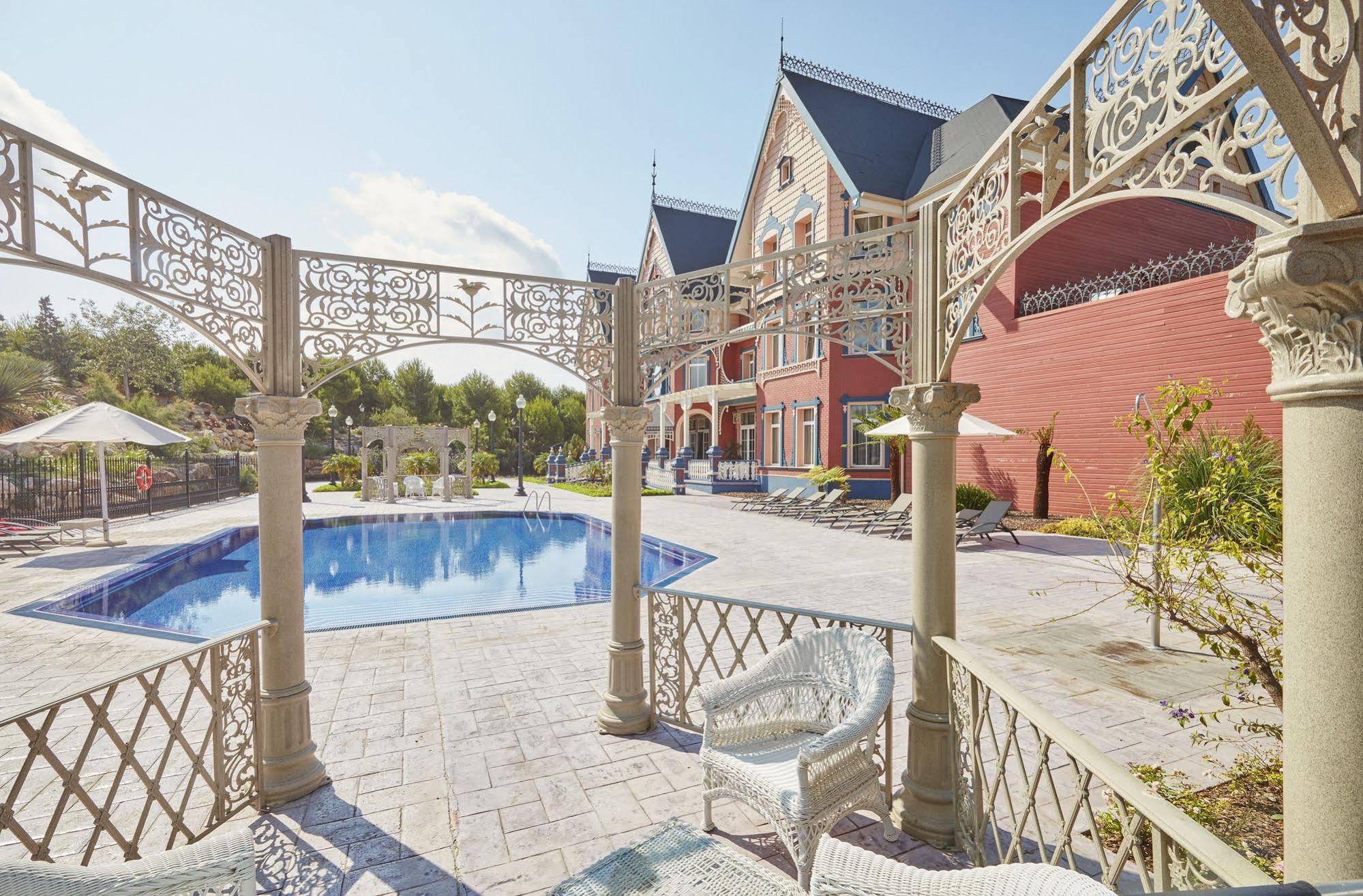 Portaventura Hotel Lucy'S Mansion - Includes Unlimited Access & Express Wristband To Portaventura Park & Ferrari Land Salou Exteriér fotografie