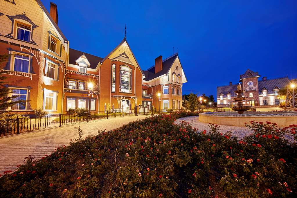 Portaventura Hotel Lucy'S Mansion - Includes Unlimited Access & Express Wristband To Portaventura Park & Ferrari Land Salou Exteriér fotografie